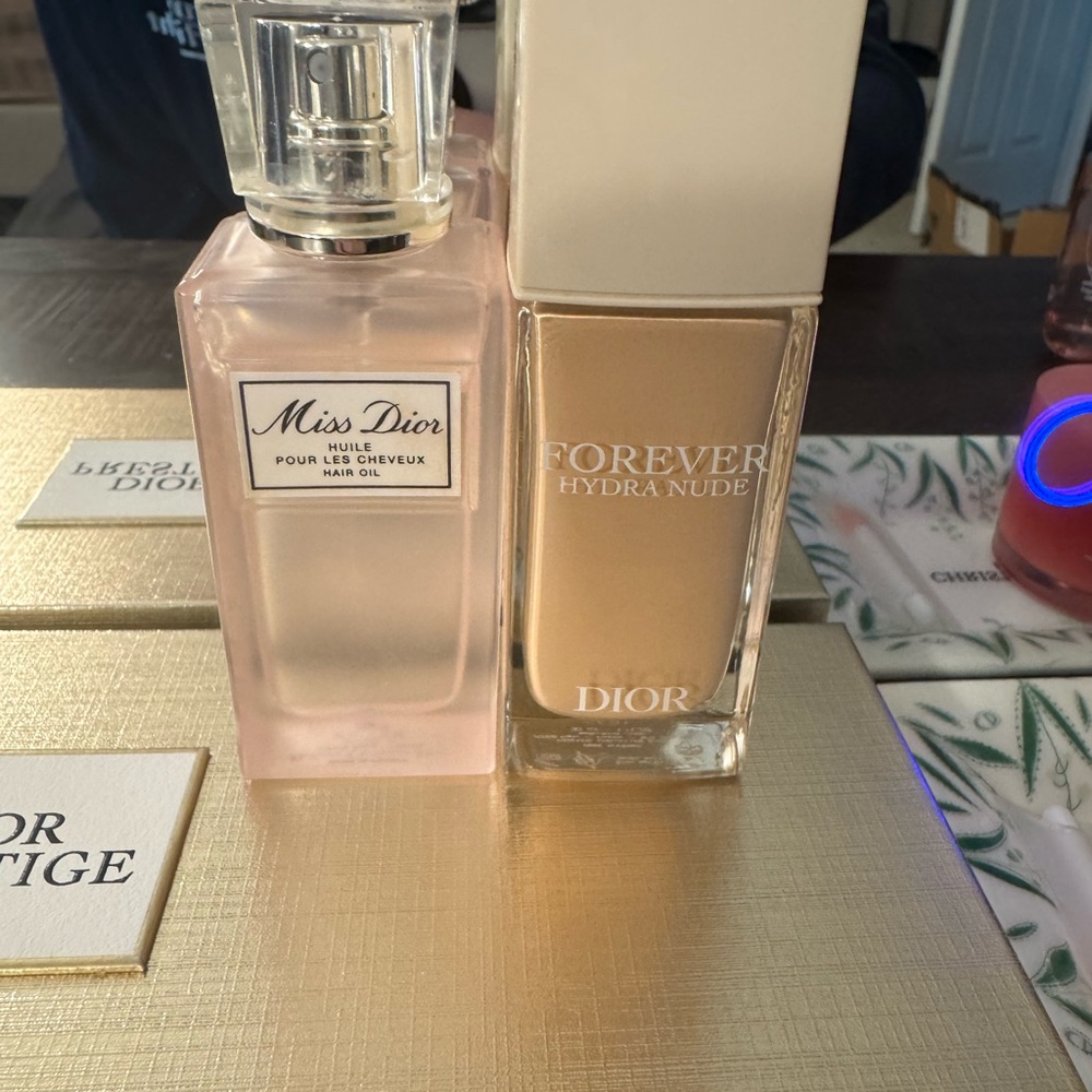 ✨✨Dior Forever Hydra Nude Foundation & Miss Dior Hair Oil Set✨✨